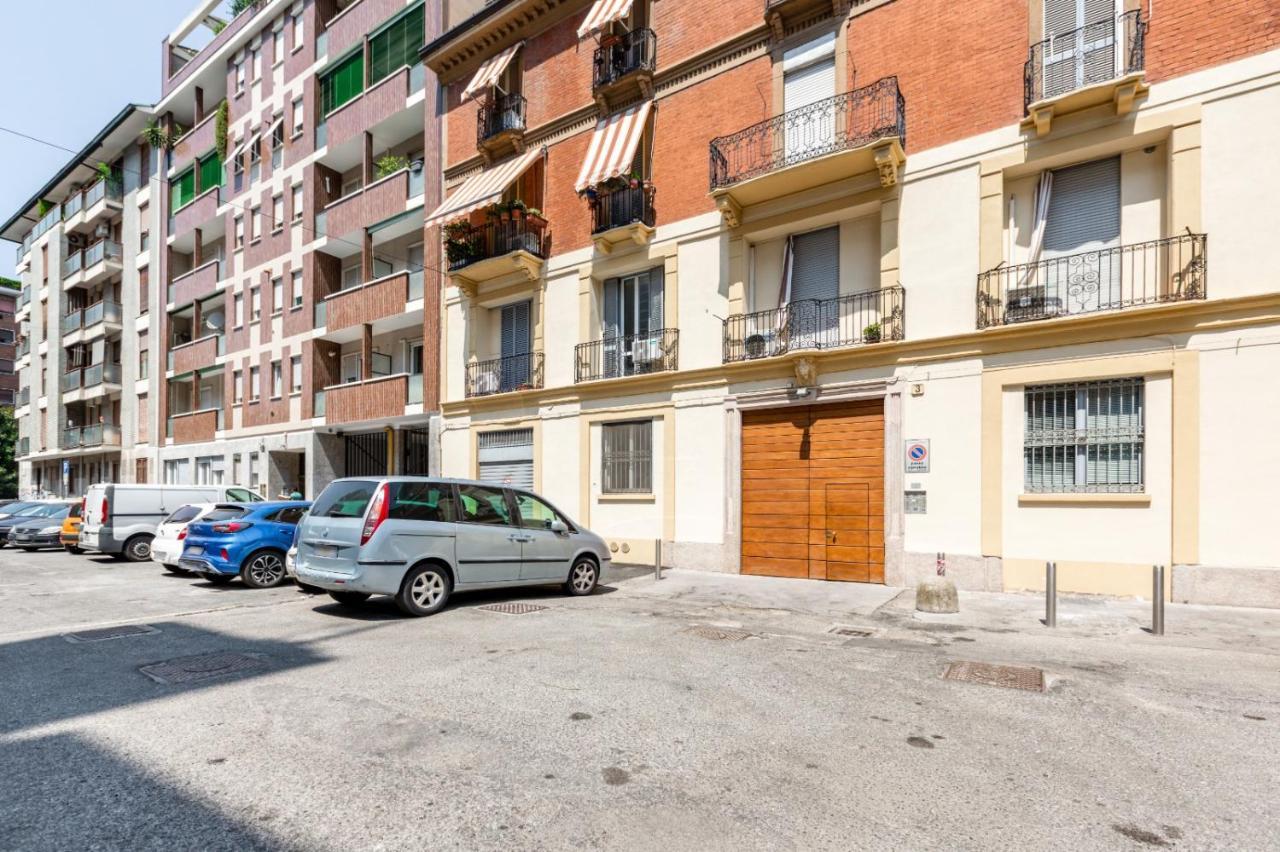 Apartamento Bright 600mt From Viale Zara! Milán